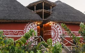 The Hideout Cottage And Restaurant