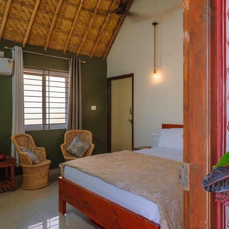 The Hideout Cottage And Restaurant Hampi Extérieur photo