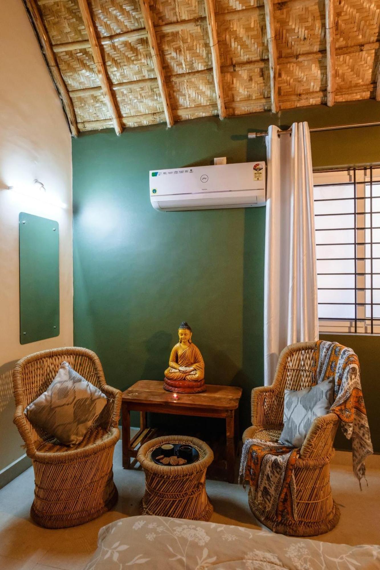The Hideout Cottage And Restaurant Hampi Extérieur photo