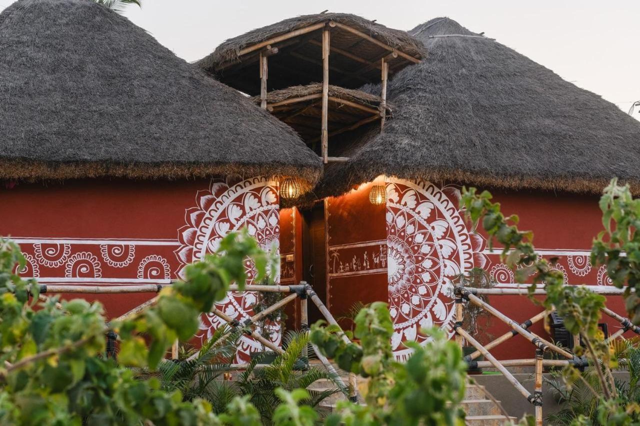 The Hideout Cottage And Restaurant Hampi Extérieur photo